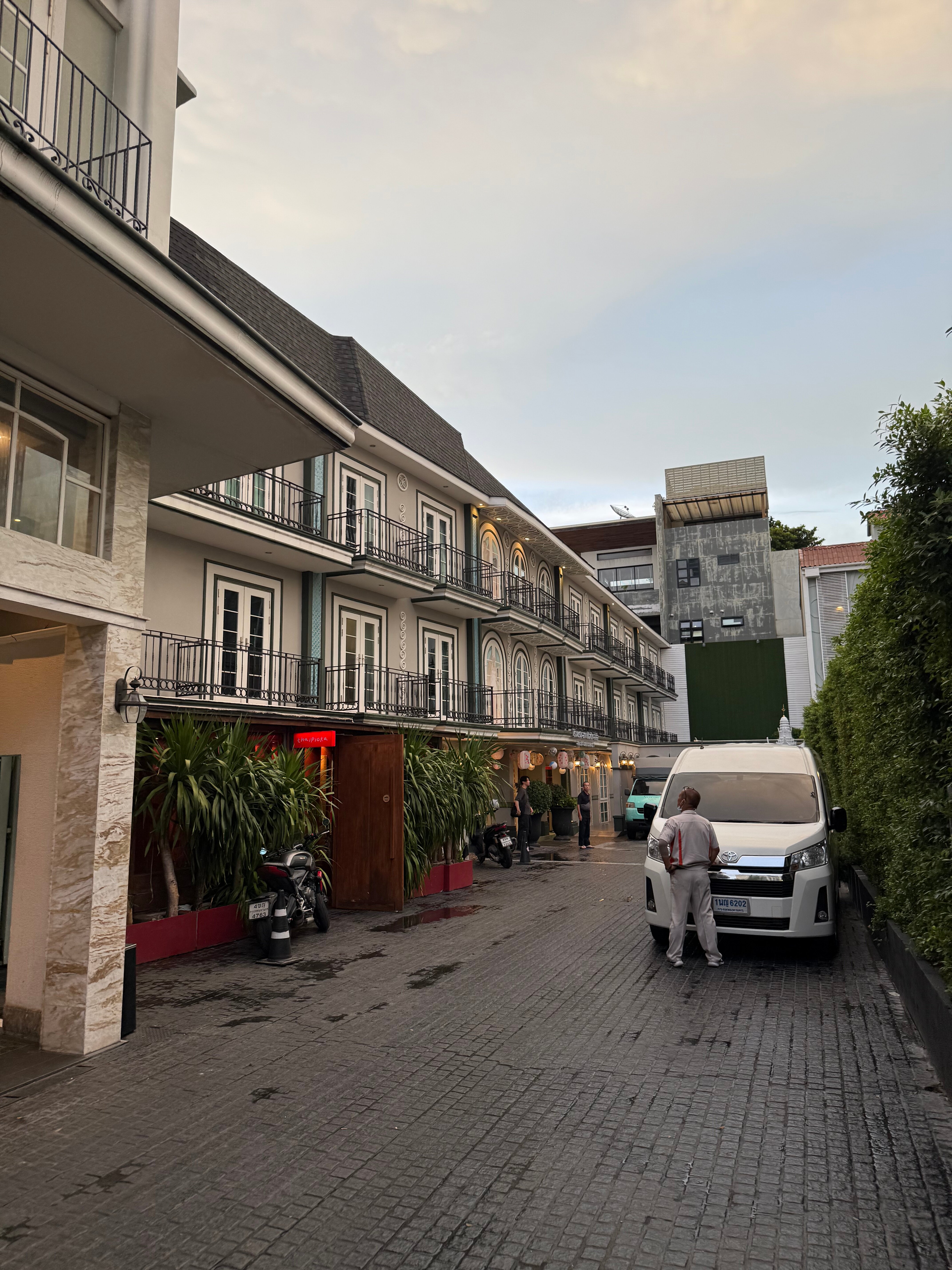 素坤逸通罗一号拉珀蒂特莎丽尔酒店-旅行者