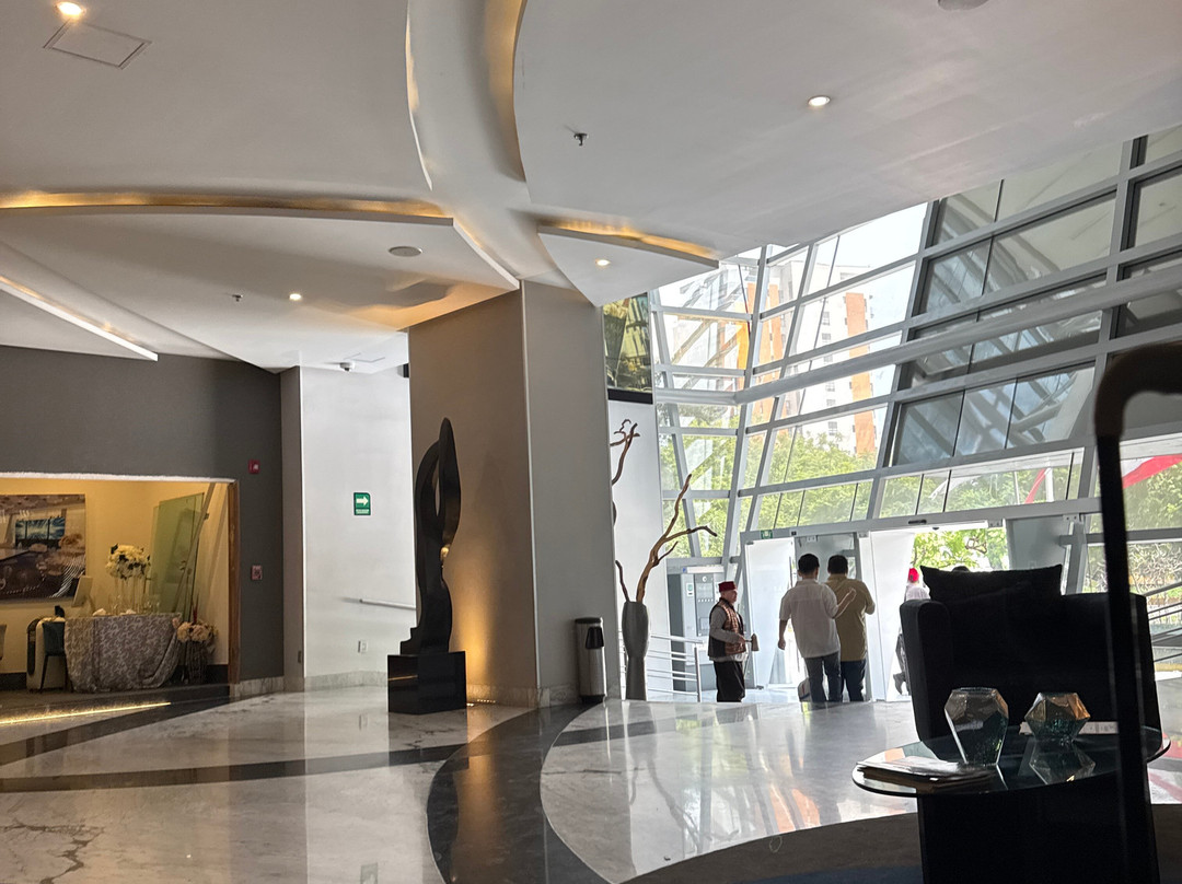 巴鲁克瓜达拉哈拉德阿涂尔酒店主图