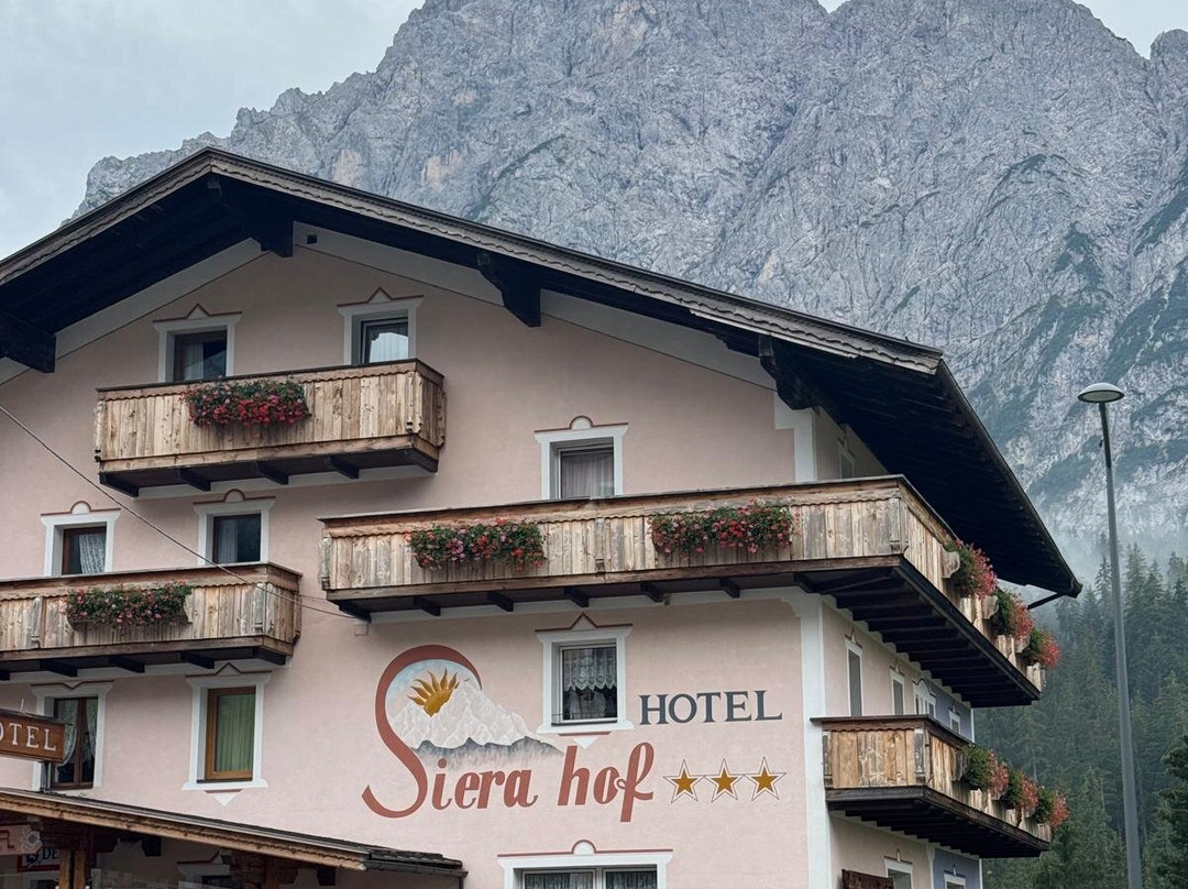 Hotel Siera Hof主图