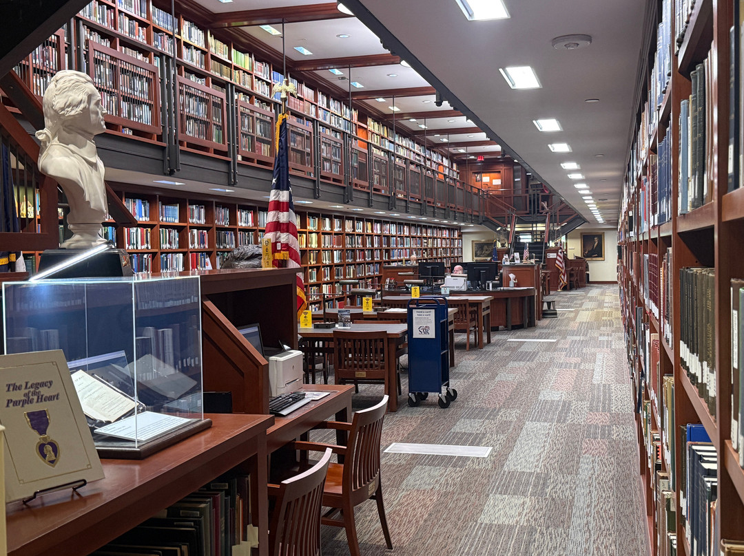 Sons of the American Revolution Genealogical Research Library-路易斯维尔必去景点