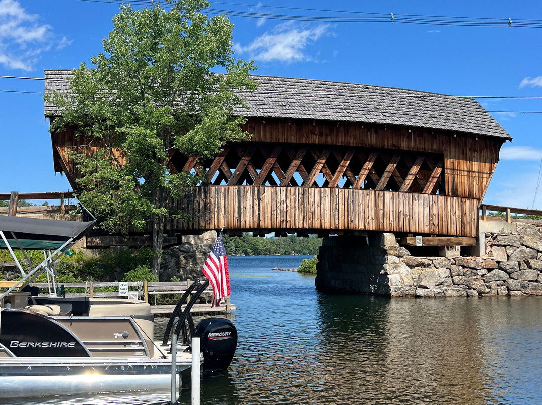 Squam River Covered Bridge-Ashland必去景点