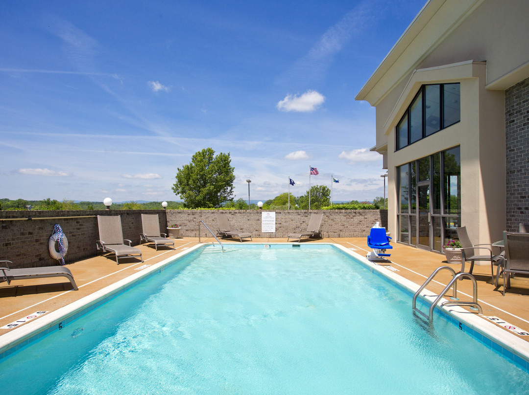 Holiday Inn Express Winchester South Stephens City By IHG主图