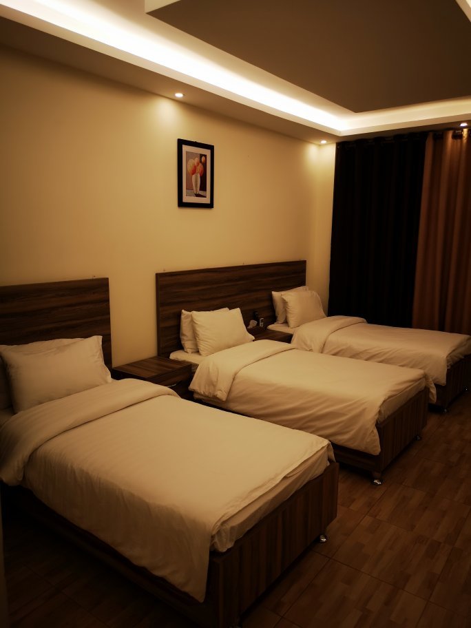 Serenity Hotel-官方