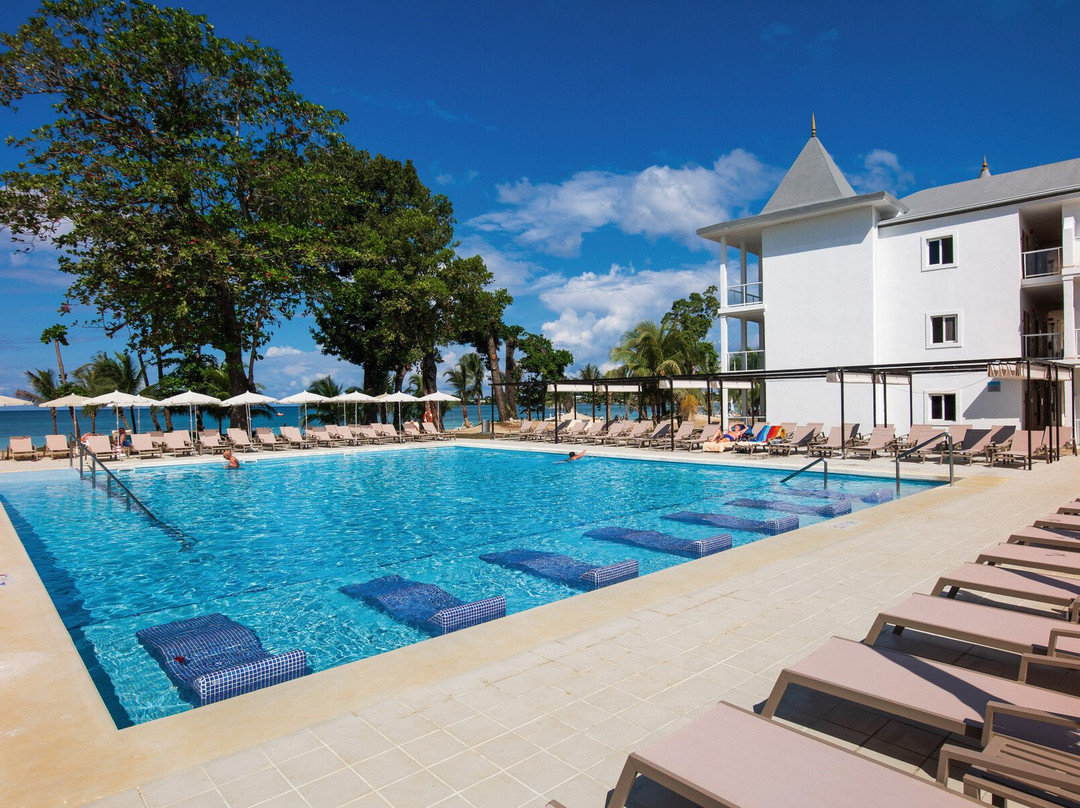 热带海湾悦宜湾奢享酒店