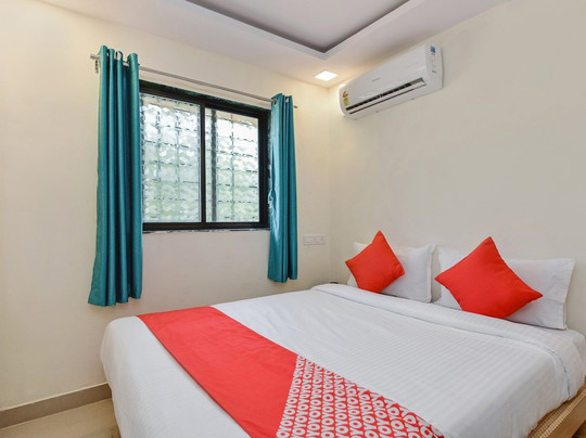 OYO 24756 Devi Residency