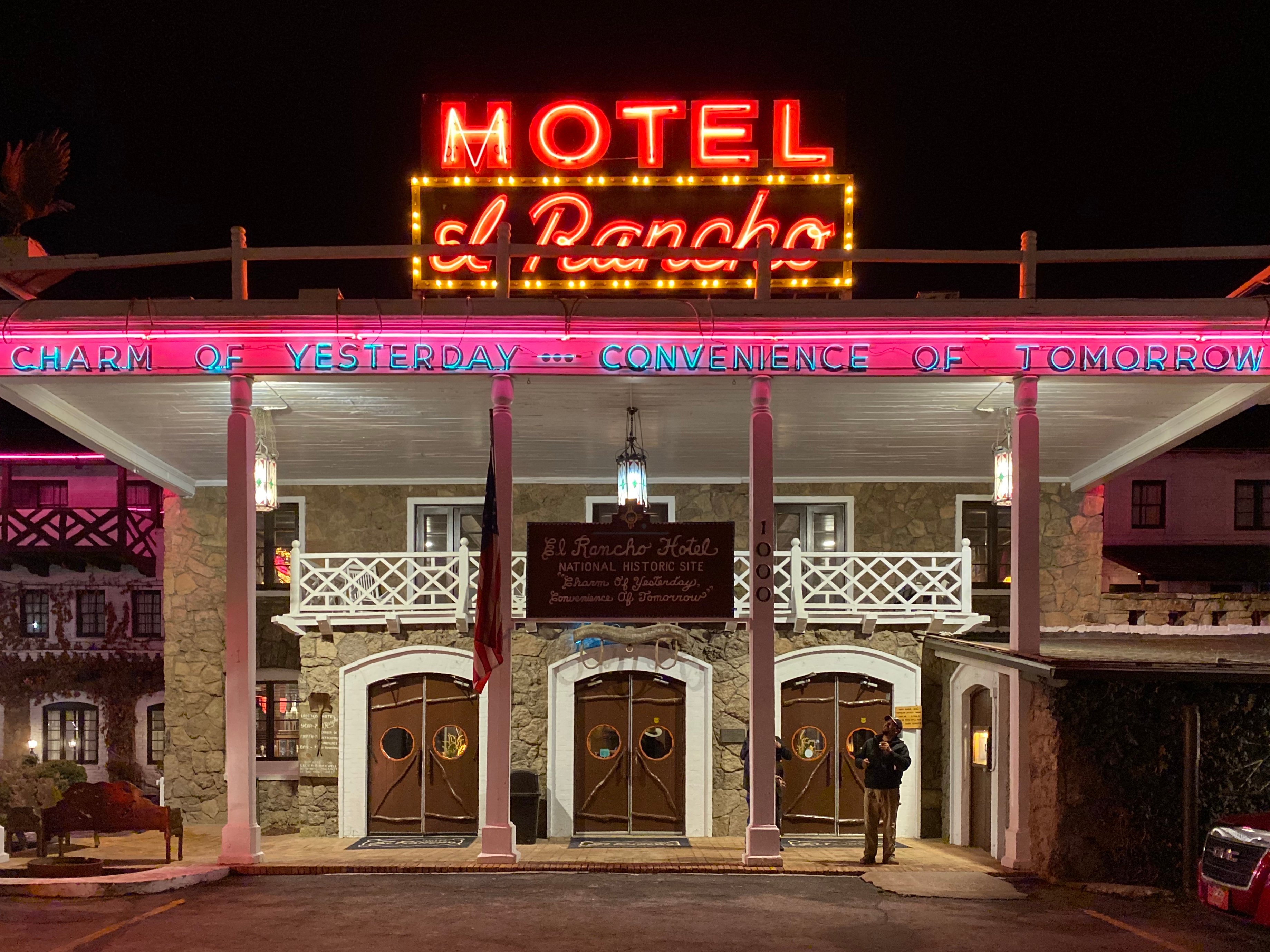 Hotel El Rancho-官方