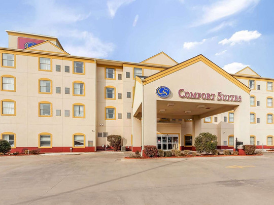 Comfort Suites Yukon主图
