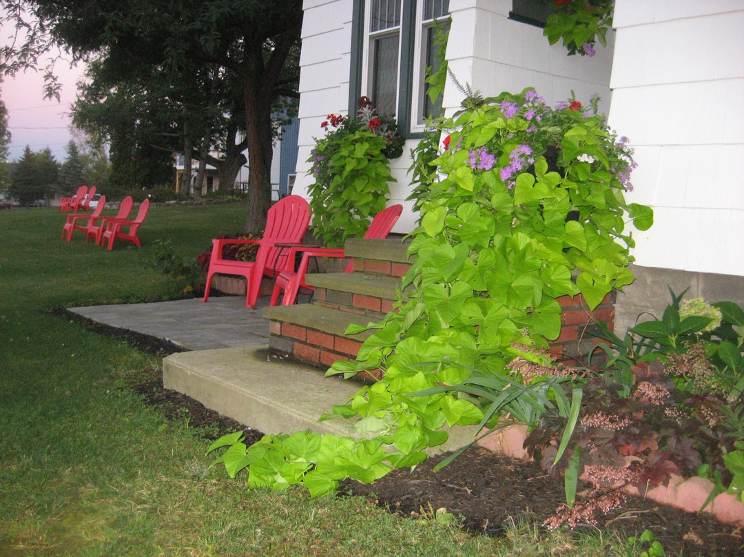 K's Motel & Cottages