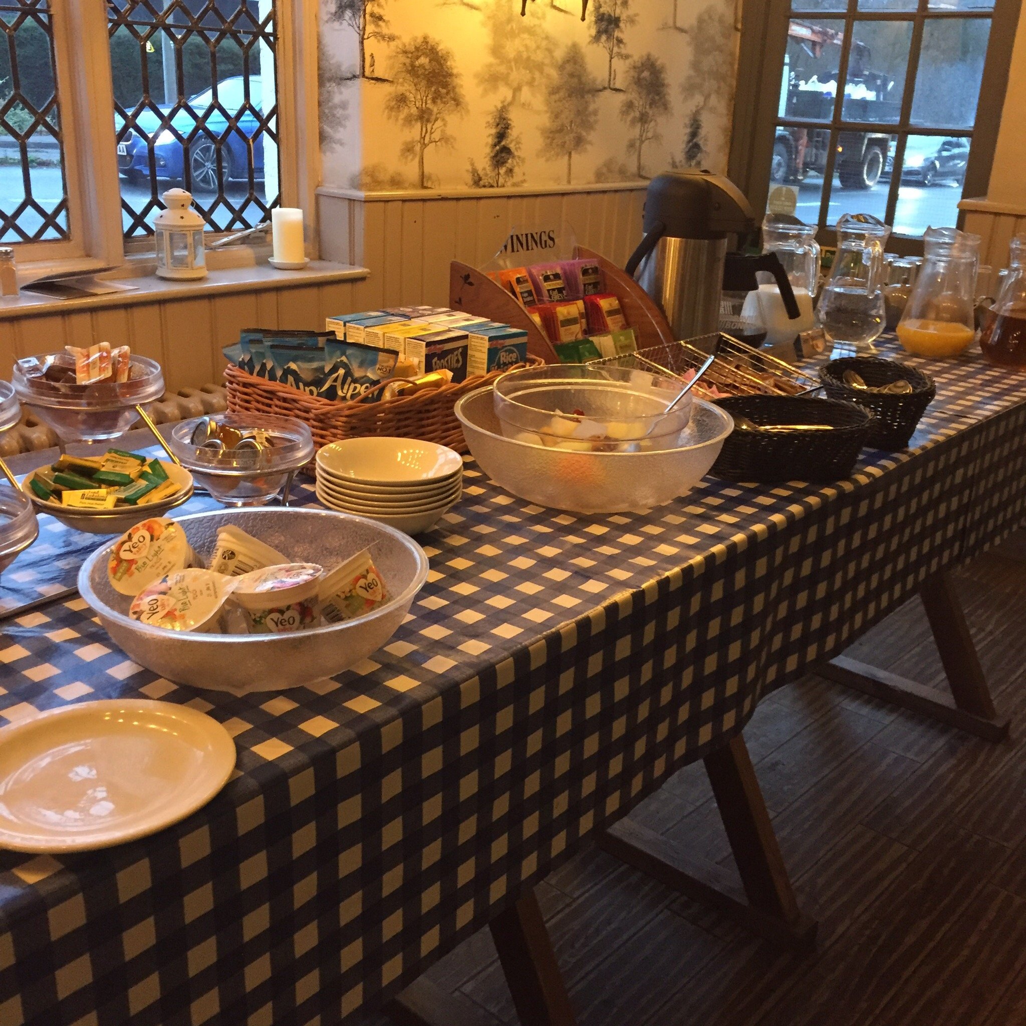 Wheatsheaf Hotel-官方