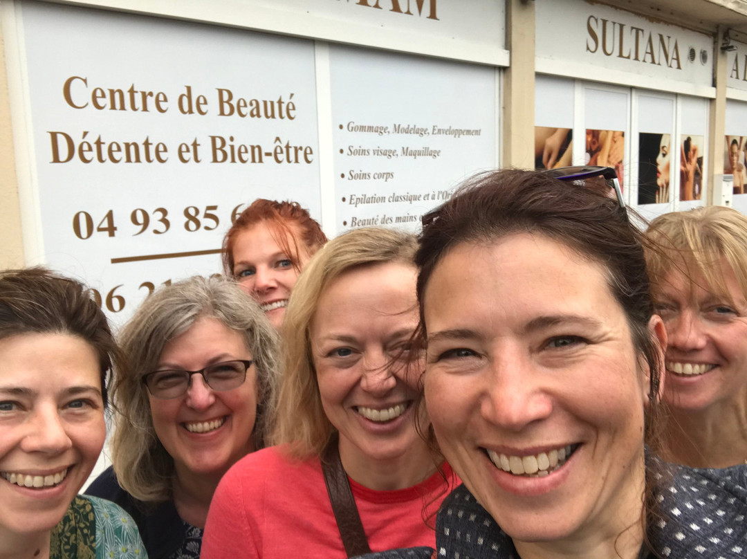 Saint-Andre-de-la-Roche旅游景点-Hammam-Sultana