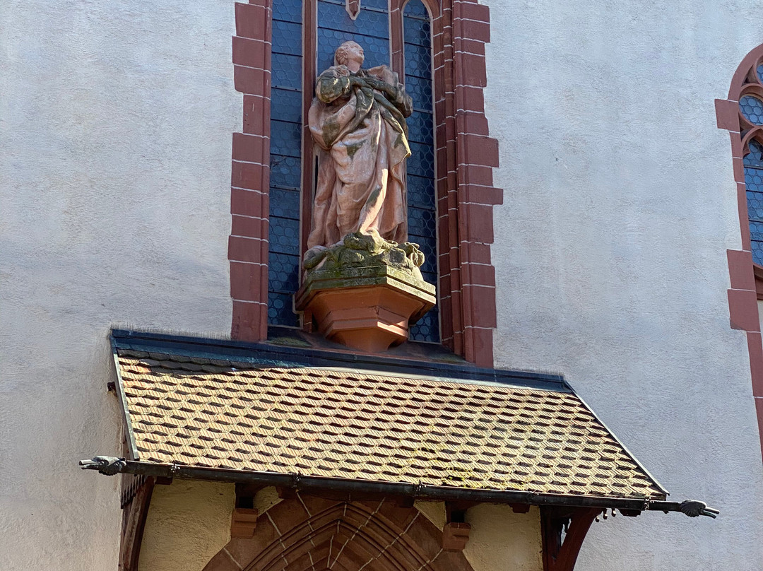 Kirche St. Laurentius-Kenzingen必去景点