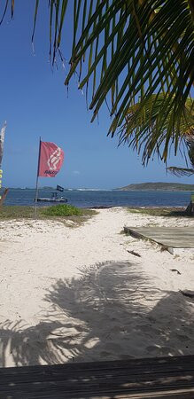 Saint Martin Surf Club-东方湾必去景点