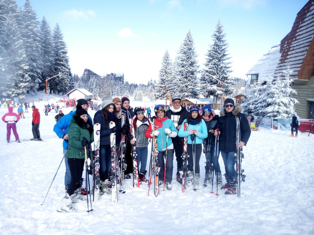 R&J Ski School & Ski Rental Poiana Brasov景点图片