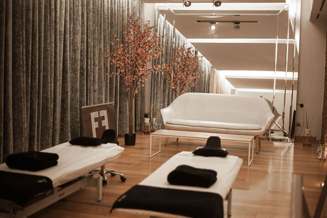 Fariolen Masajes Madrid-马德里必去景点