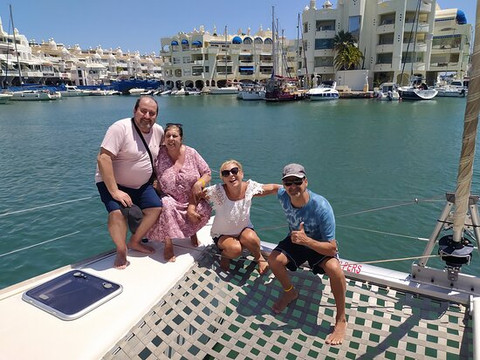 Catamaran Dragon de Oro-班纳玛德纳必去景点