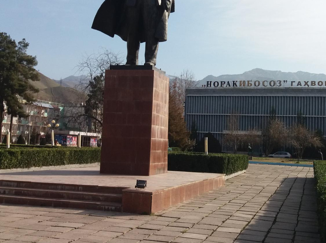 Lenin Statue