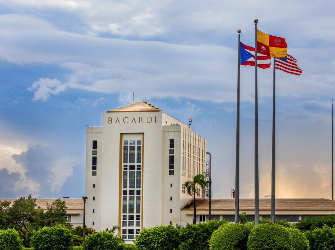 百家得朗姆酒场-Catano必去景点