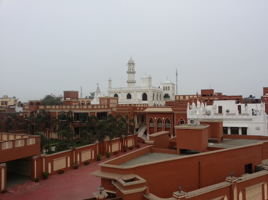 White Minaret景点图片