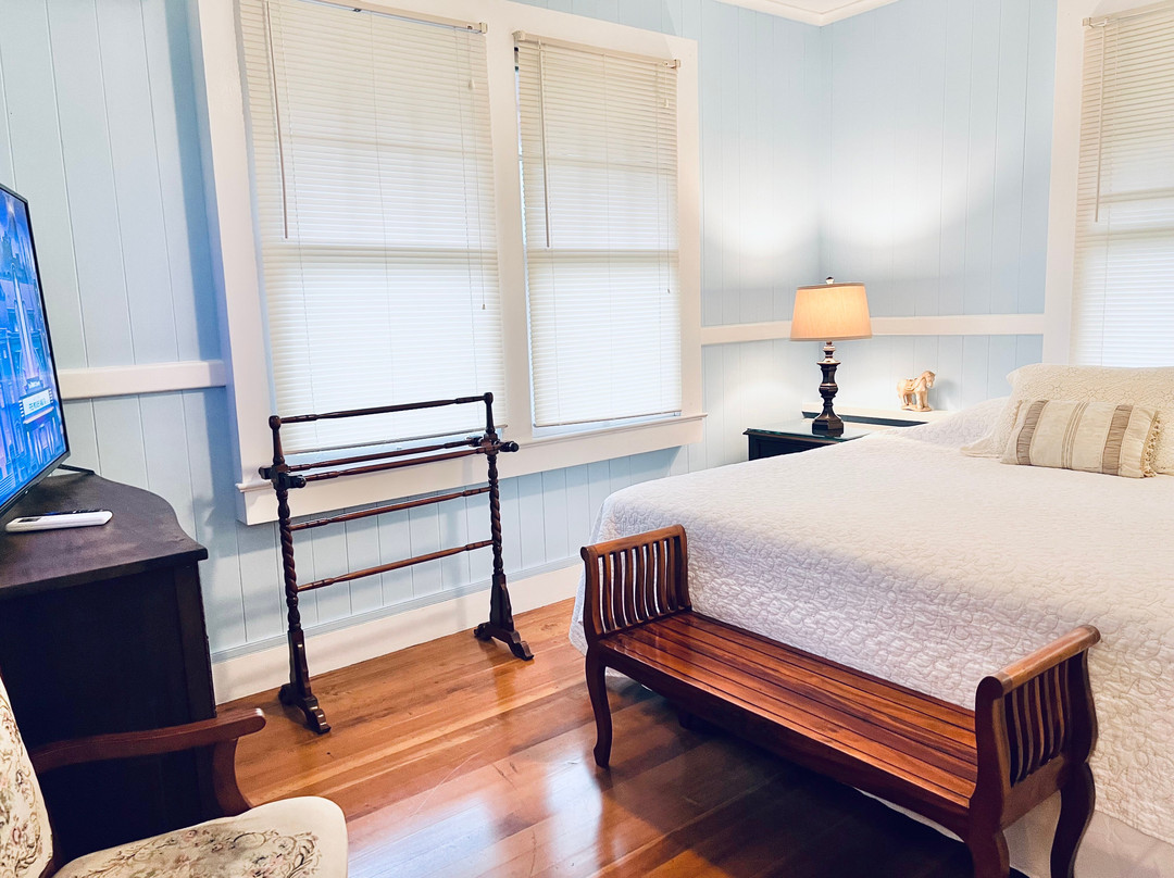 Garden Manor By The Sea Bed And Breakfast