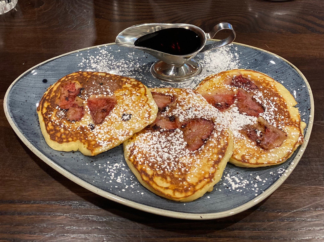 Evario Kitchen + Bar