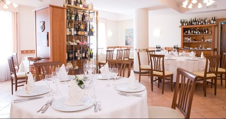 Collecorvino餐馆和美食-Ristorante Emozioni D'Abruzzo