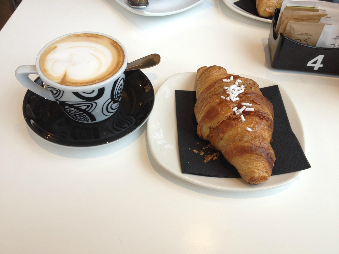 Varedo餐馆和美食-Magna & Bevi Michelazzo