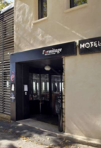 Fontaines-sur-Saone酒店住宿-Ermitage Hotel Cuisine-a-manger