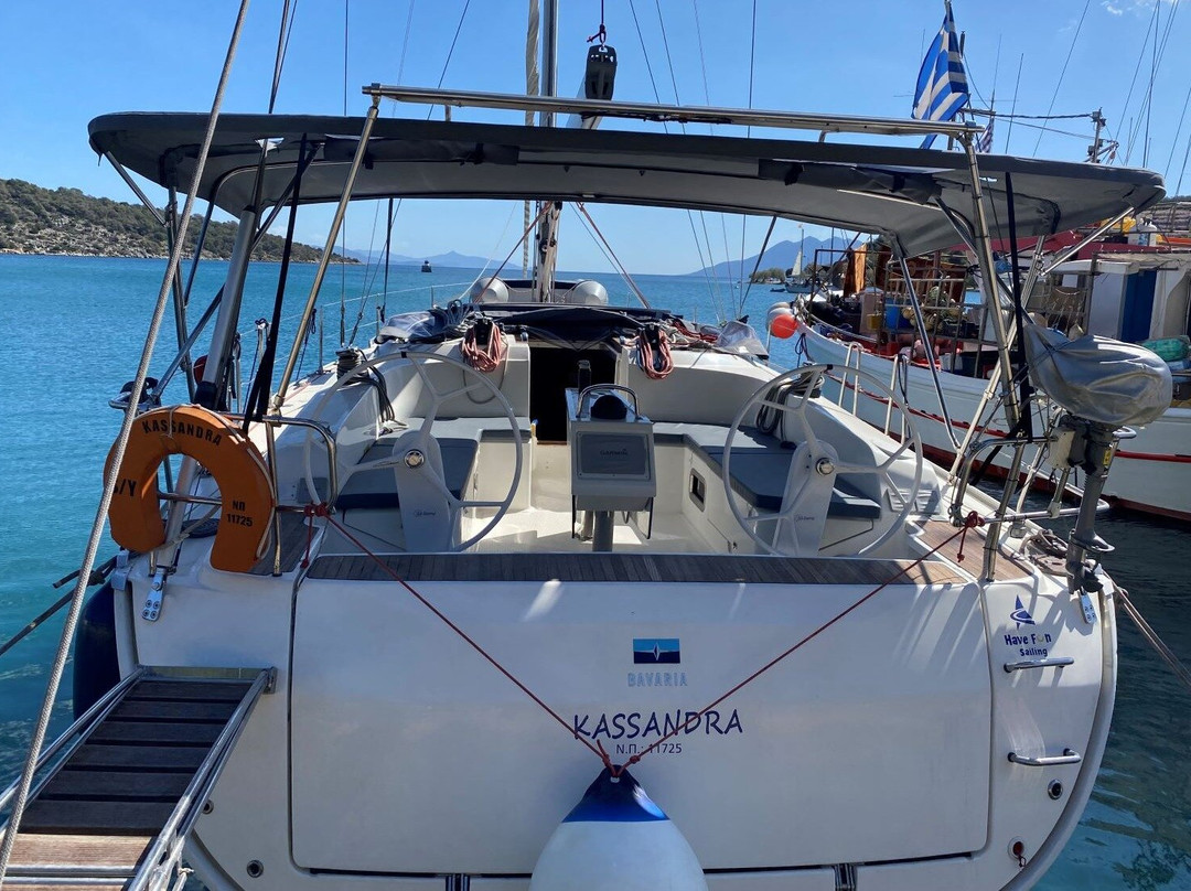 HAVE FUN SAILING-雅典必去景点