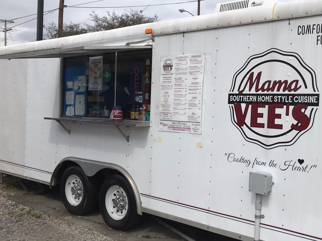 Mama Vee's Southern Homestyle Cuisine