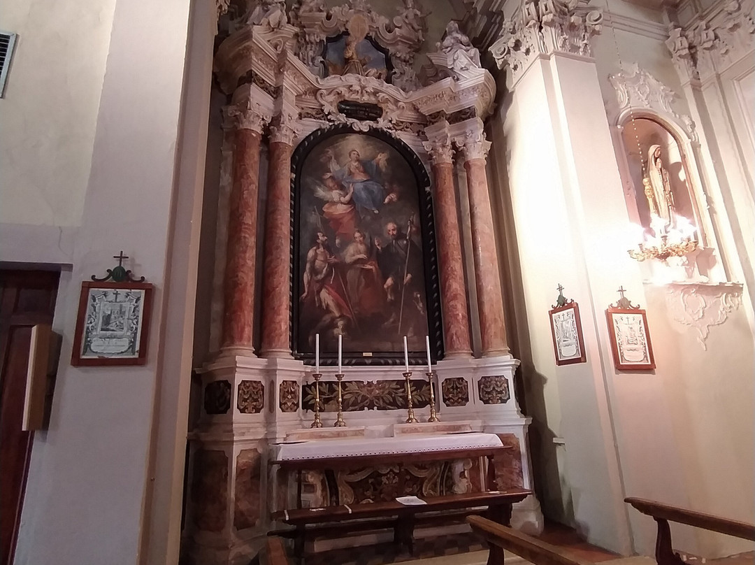 Chiesa Parrocchiale Di S. Nicola Da Bari-Toscolano-Maderno必去景点
