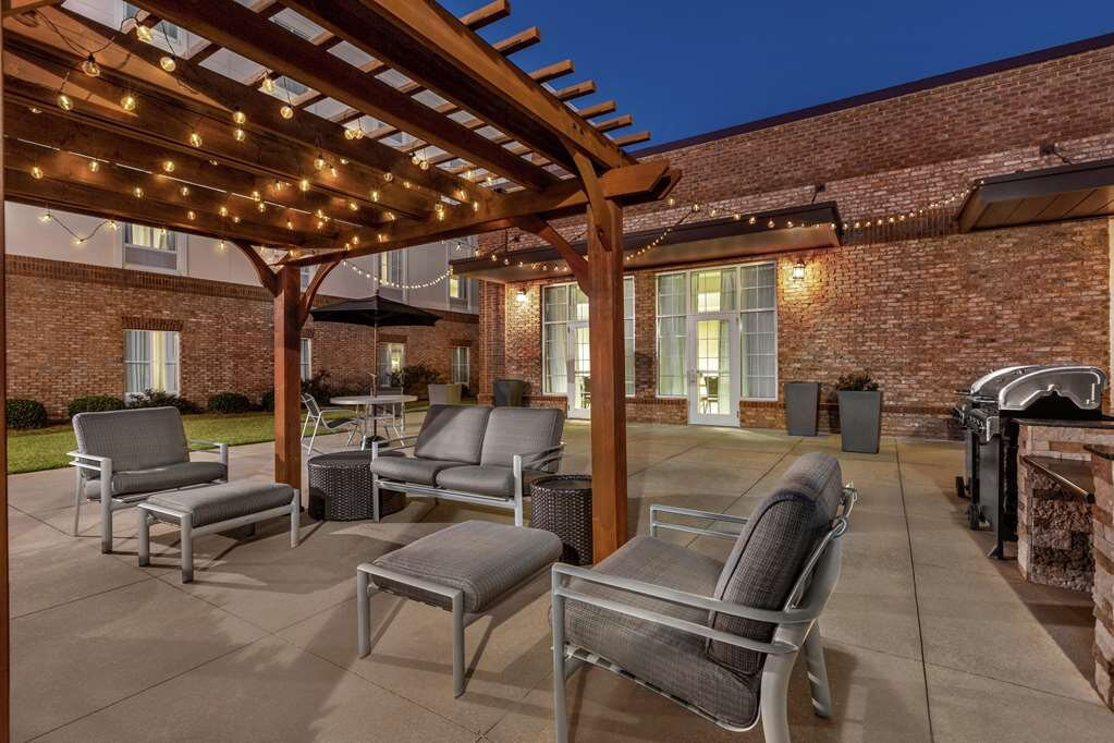 Homewood Suites by Hilton Macon-North主图