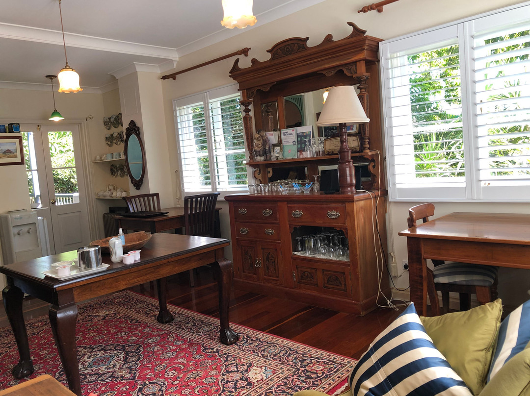 洋洋显达度假上海酒店主图