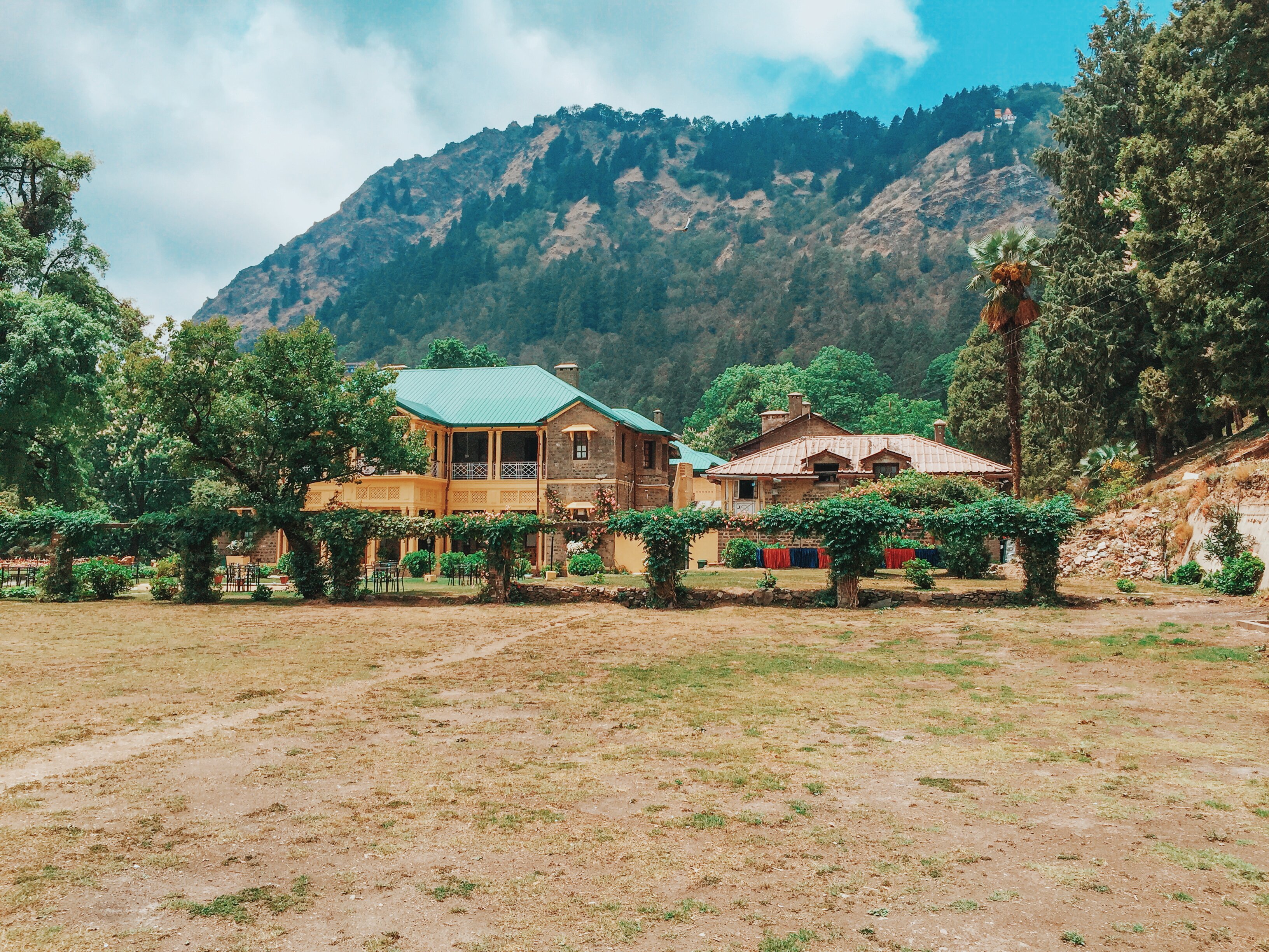 伯尔拉姆布之家酒店-官方