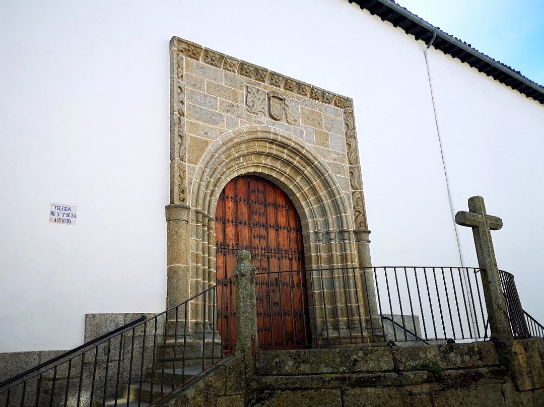 Iglesia De Nuestra Señora De La Asunción景点图片