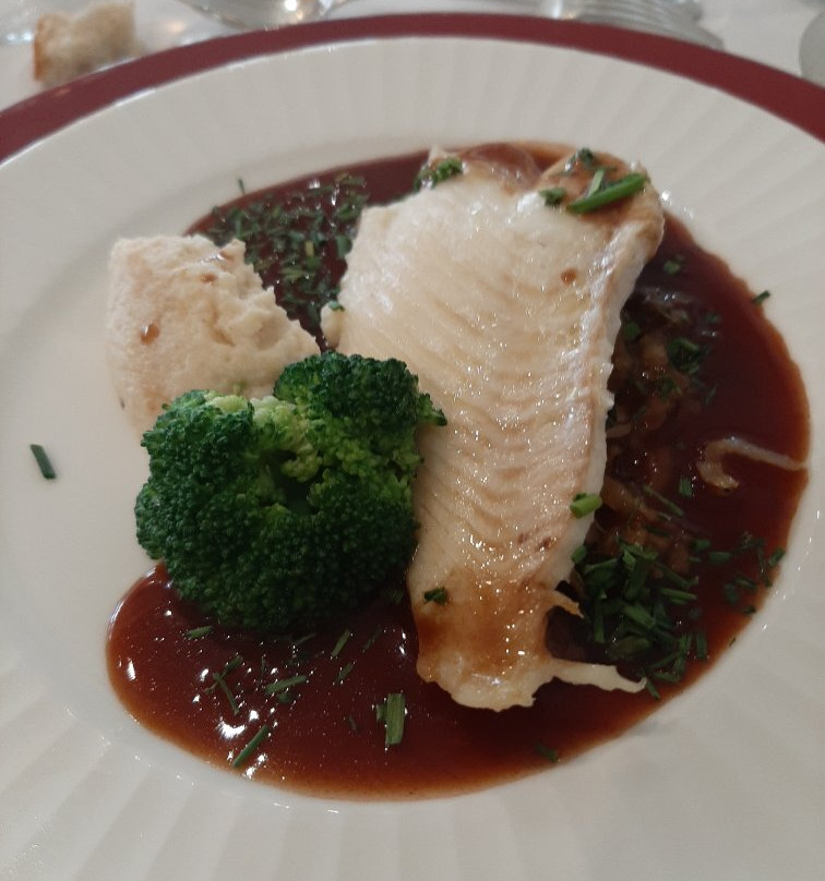 Sarras旅游攻略图片