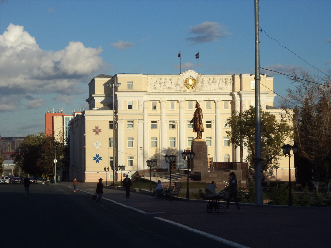 V.I. Lenin Monument-Saransk必去景点