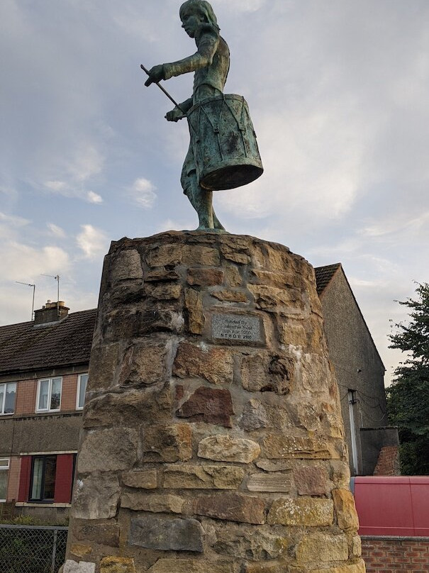 Winchburgh War Memorial-Winchburgh必去景点