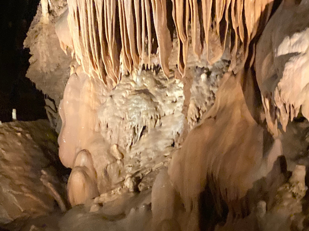 Mystic Caverns-Harrison必去景点