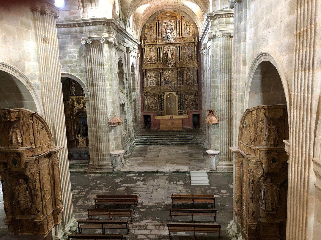 Monasterio de Santa Maria de Montederramo景点图片