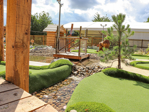 Woodland Adventure Golf-索尔塔什必去景点