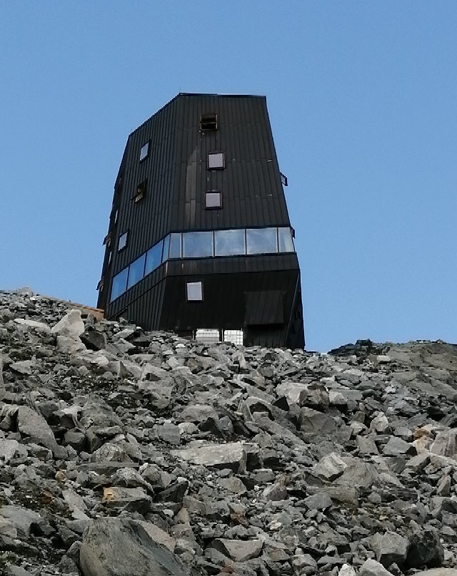 Escursione al rifugio Vittorio Veneto al Sasso Nero景点图片
