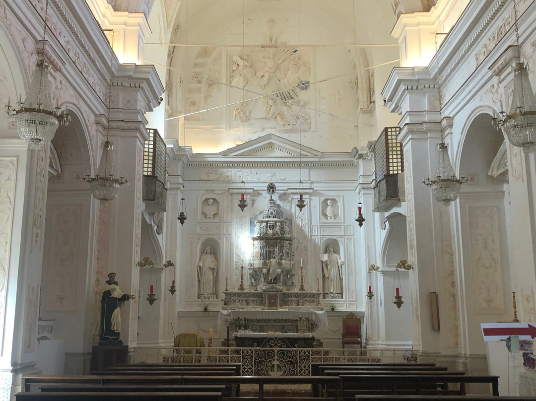 Chiesa Santissimo Salvatore-埃里切必去景点