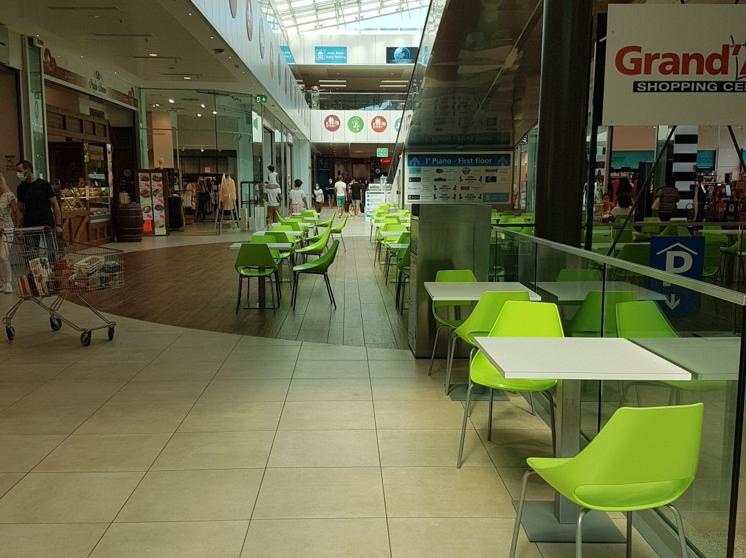 Grand Affi Shopping Center景点图片