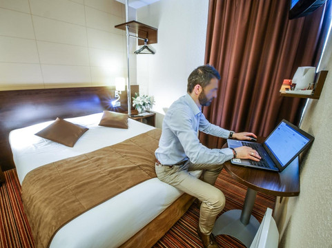 莱斯托诺沃勒芒设计酒店主图