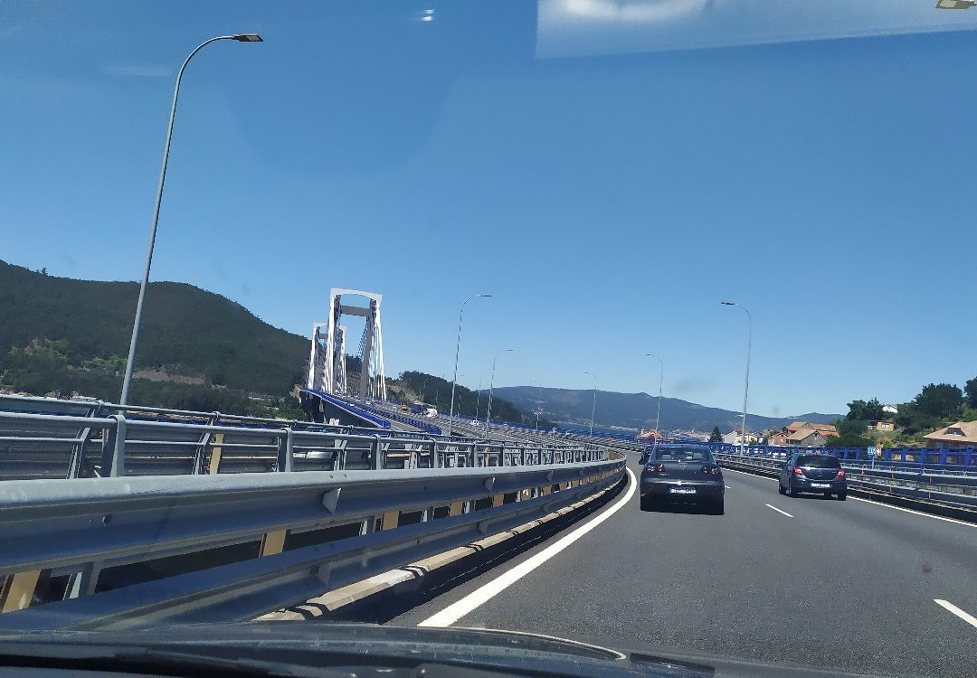 Puente de Rande景点图片
