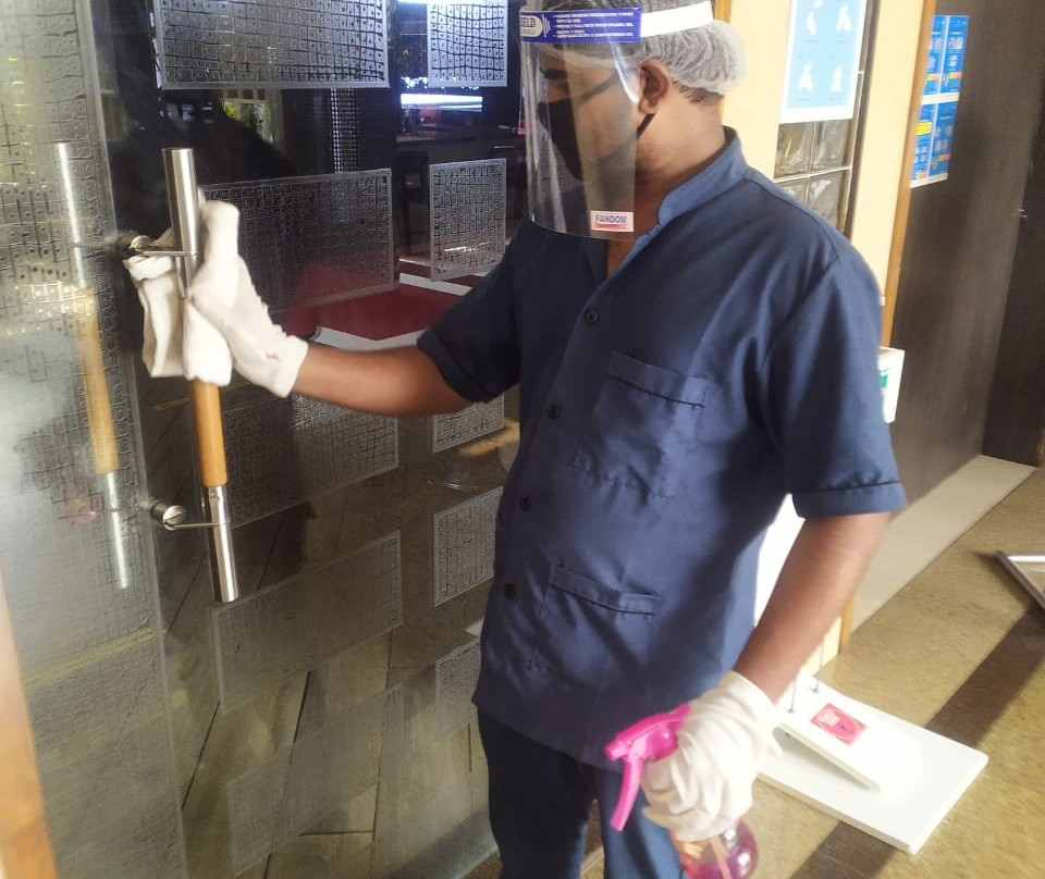 Hotel Royal Residency主图