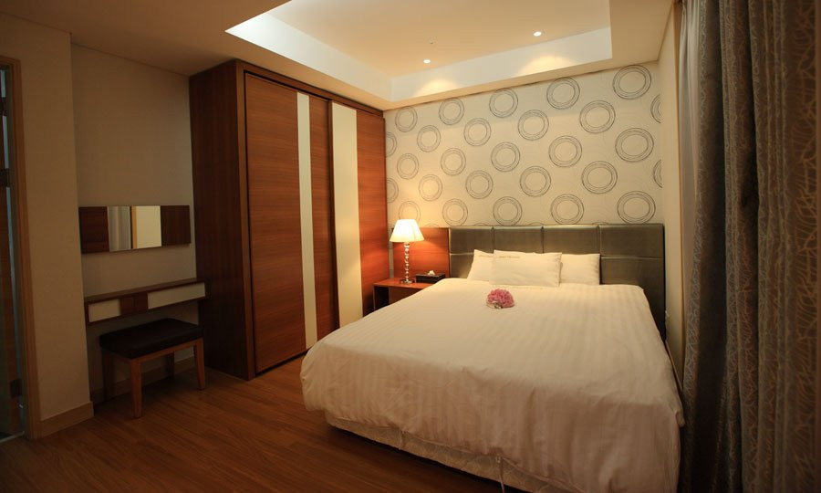 Chereville Spa Tourist Hotel主图