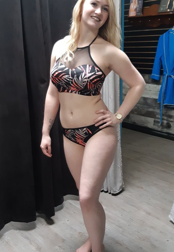 Busted Ladies Lingerie-Ponoka必去景点