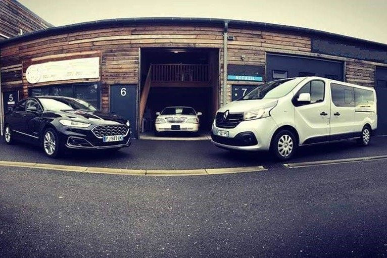 Line limousine-波尔多必去景点