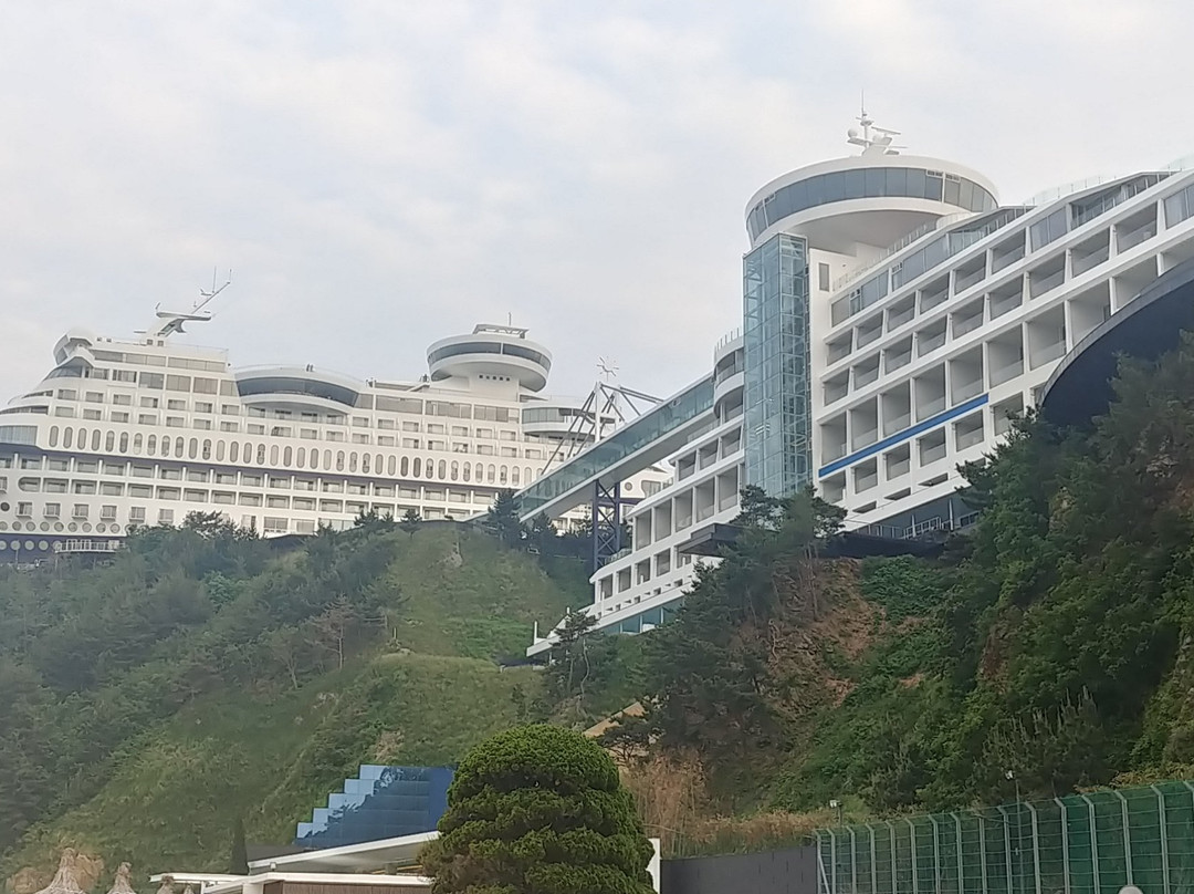 Sun Cruise Hotel & Condo主图